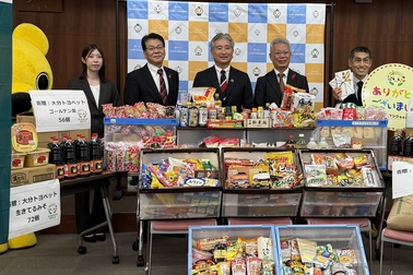 子ども食堂寄贈式2025年11月